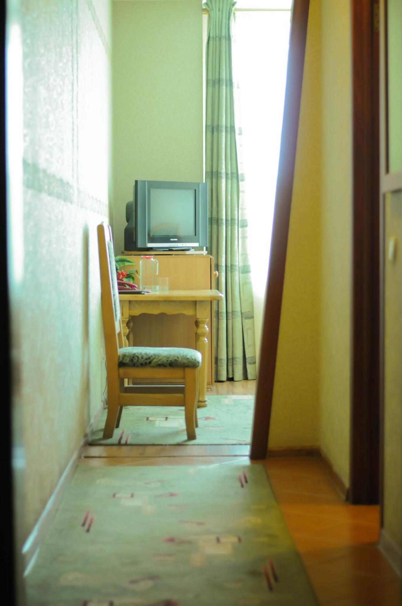 Don Kihot Hotel Novovolyns'k Habitación foto